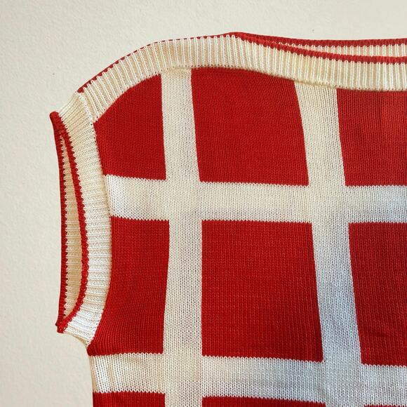 Vintage 1970s red white grid sweater Pronto Moda preppy light academia professor - Picture 3 of 5